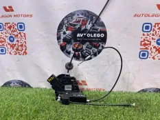 Замок двери передний левый Land Rover Freelander