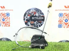 Замок двери передний левый Land Rover Range Rover