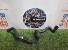 Патрубок охлаждения Mercedes benz C220