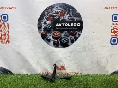 Крючок капота Land Rover Range Rover Evoque