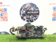 Блок предохранителей Land Rover Range Rover Evoque