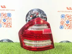 Фонарь левый Mercedes benz GL350