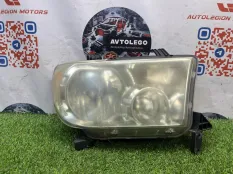 Фара правая Toyota Tundra