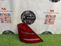 Фонарь левый Mercedes benz S550