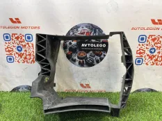 Кронштейн радиатора Land Rover Range Rover