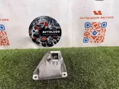 Кронштейн двигателя BMW 520D