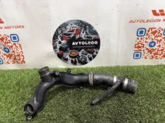 Патрубок охлаждения Land Rover Range Rover