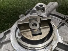 Вакуумный насос Ford FOCUS