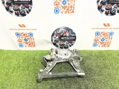 Крышка двигателя (Лобовая) Mercedes benz C220