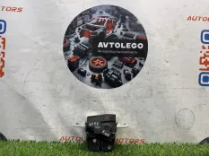 Замок двери багажника Mercedes benz GLK350