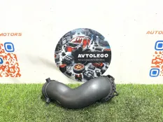 Патрубок впускного коллектора Mercedes benz C220