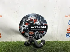 Патрубок охлаждения Mercedes benz C220