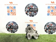 Кронштейн двигателя BMW X6