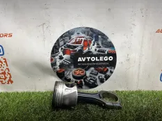 Поршень с шатуном Mercedes benz C220