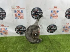 Кулак передний левый Audi A6