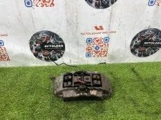 Суппорт передний правый Audi Q7