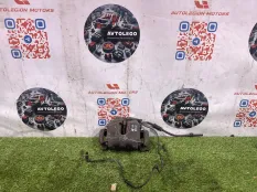 Суппорт передний левый Mercedes benz ML300