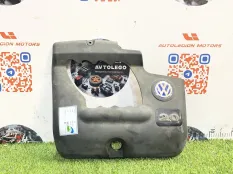 Декоративная крышка двигателя VW Beetle