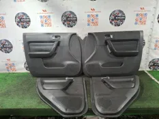 Комплект обшивок Hummer H3