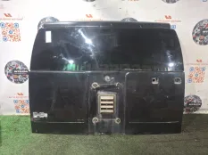Крышка багажника Hummer H3