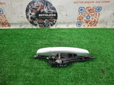 Ручка двери передняя правая Land Rover Discovery Sport