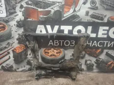 Подрамник передний (Балка) Honda Civic