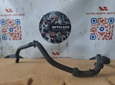 Патрубок охлаждения Mercedes benz GL450