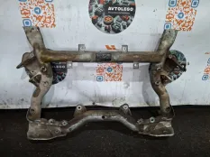 Подрамник передний Mercedes benz C300