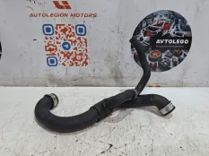 Патрубок Mercedes benz C300