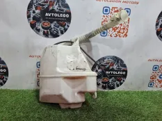 Бачок стеклоомывателя Land Rover Freelander