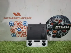 Плафон салона BMW X1