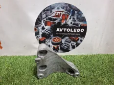 Кронштейн двигателя Maserati Ghibli