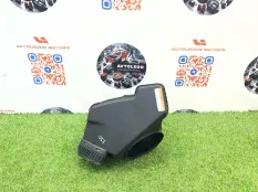 Корпус воздушного фильтра Audi A6