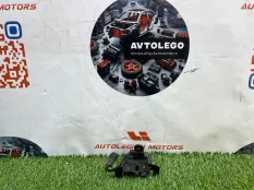 Замок капота Maserati Ghibli