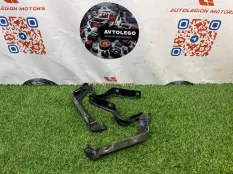 Петли капота Maserati Ghibli