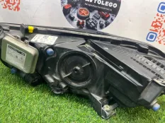 Фара правая Jaguar XE