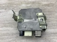 Блок управления рулевой рейкой TOYOTA RAV4