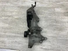 Кронштейн генератора VOLKSWAGEN PASSAT B7