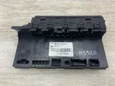 Блок предохранителей MERCEDES-BENZ E-CLASS