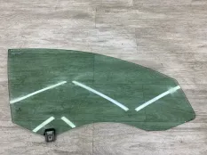 Стекло двери VOLKSWAGEN PASSAT B6