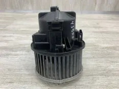 Моторчик печки VOLVO V70