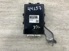 Блок управления TOYOTA YARIS