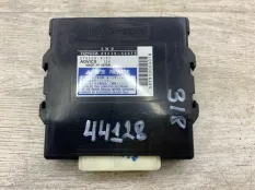 Блок управления раздаточной коробкой TOYOTA RAV4