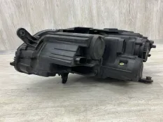 Фара VOLKSWAGEN PASSAT B7