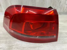 Фонарь VOLKSWAGEN PASSAT B7