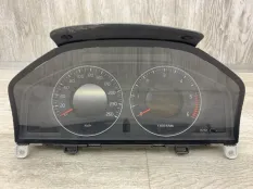 Панель приборов VOLVO V70