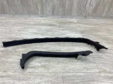 Накладка двери FORD FOCUS