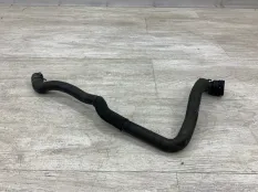 Патрубок системы охлаждения VOLKSWAGEN PASSAT B7