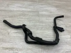 Патрубок системы охлаждения VOLKSWAGEN PASSAT B7