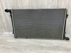 Радиатор охлаждения VOLKSWAGEN CADDY